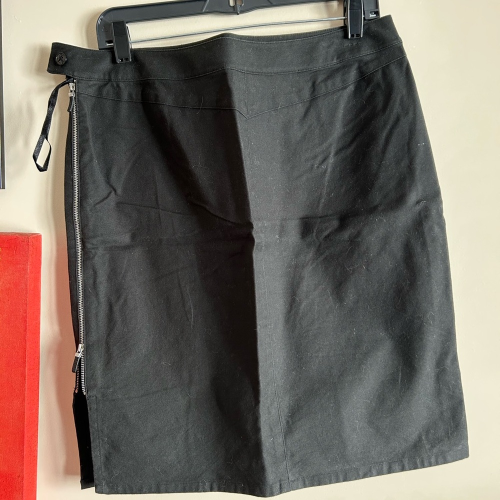 Ralph Lauren Black Pencil Skirt withe side zipper design